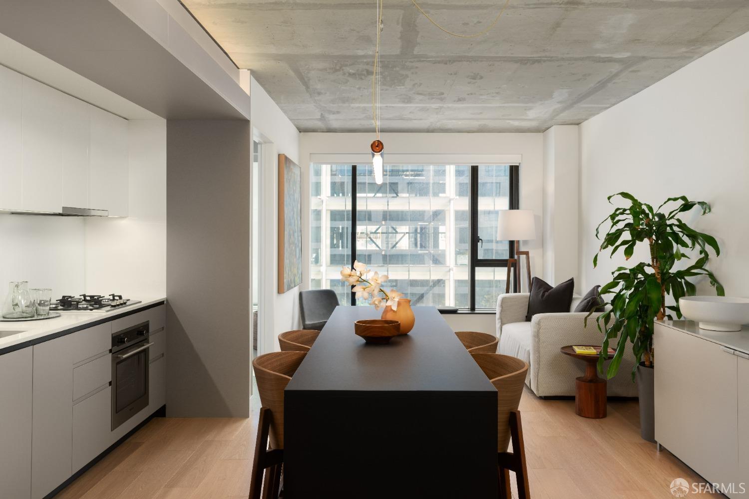 Photo of 960 Market St #201 in San Francisco, CA
