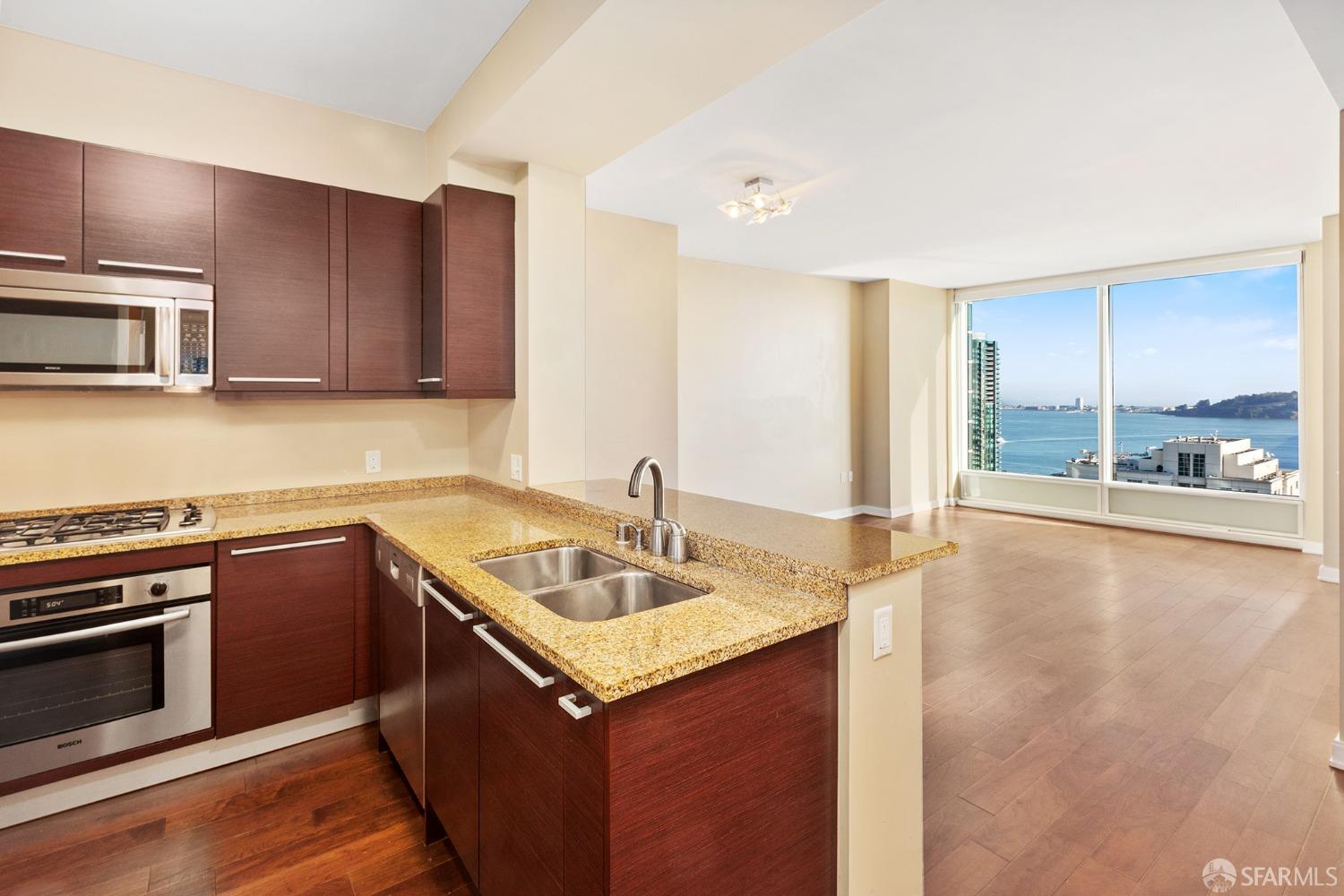 Photo of 425 1st St #2501 in San Francisco, CA