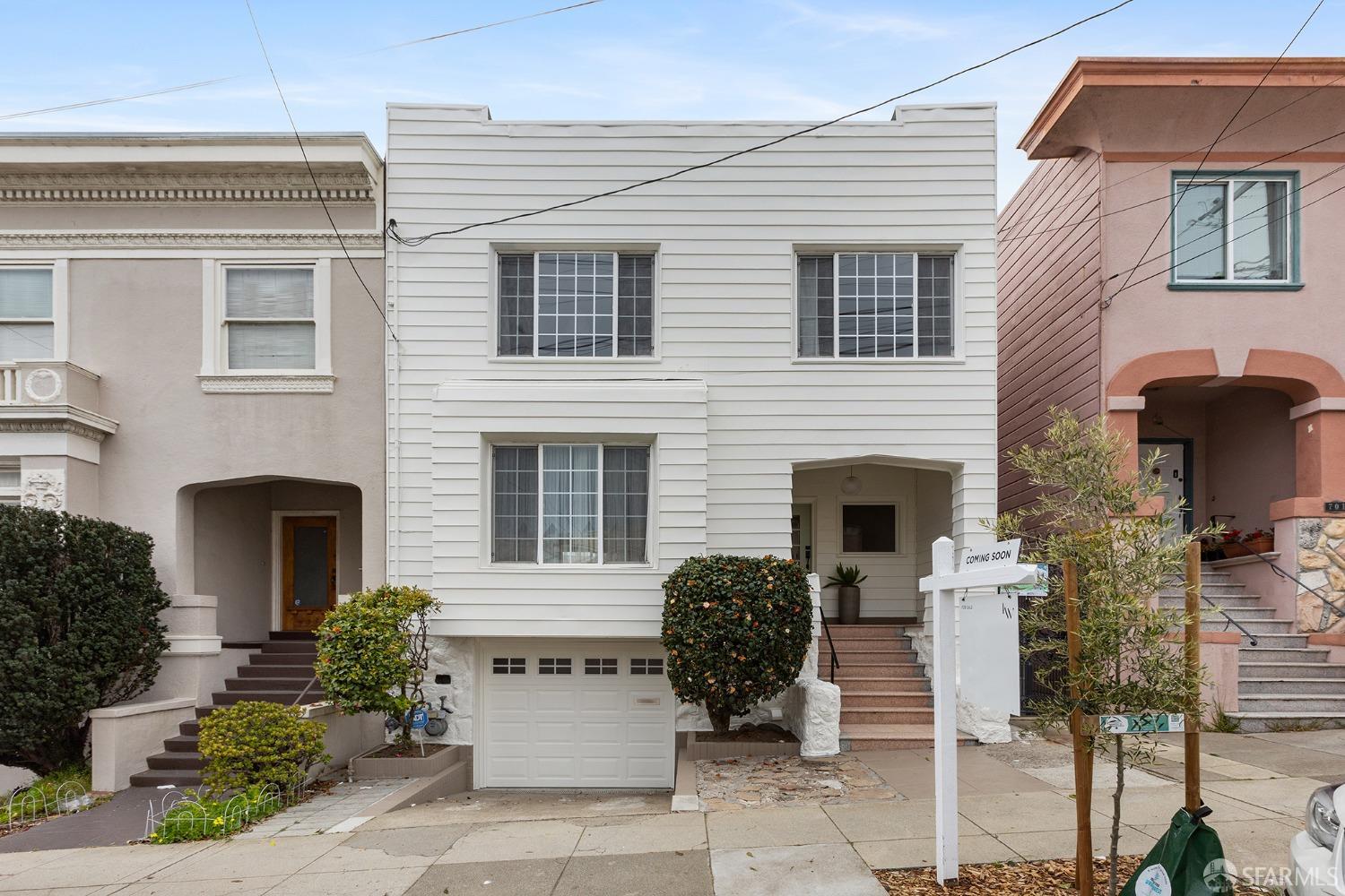 Photo of 707 27th Ave in San Francisco, CA