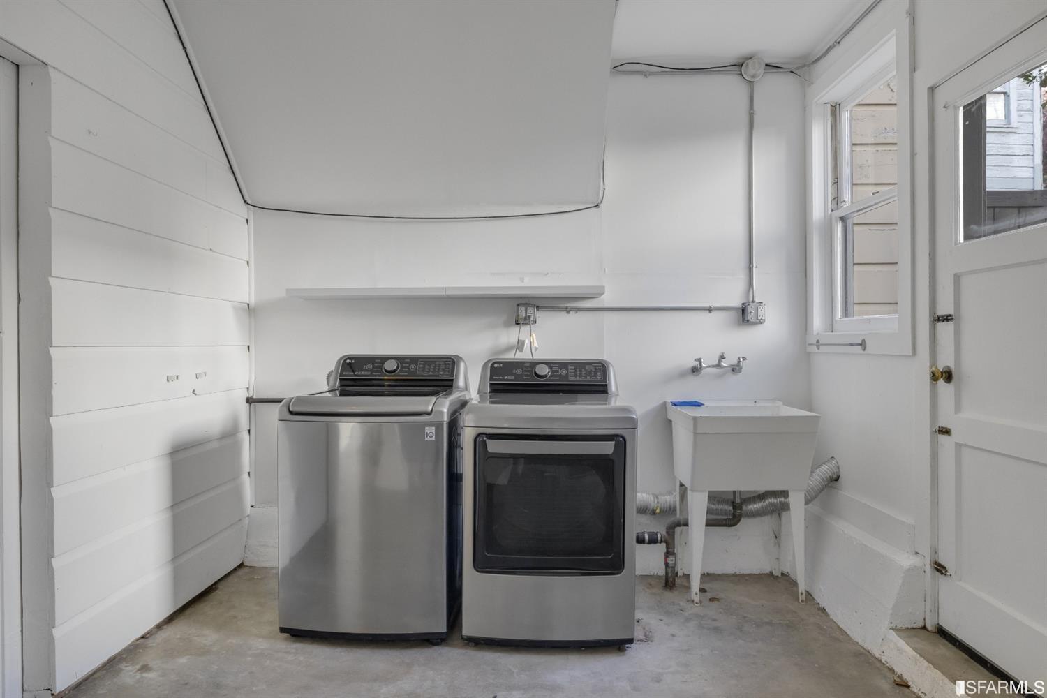 Detail Gallery Image 15 of 41 For 2722 Franklin St #2722,  San Francisco,  CA 94123 - 2 Beds | 1 Baths