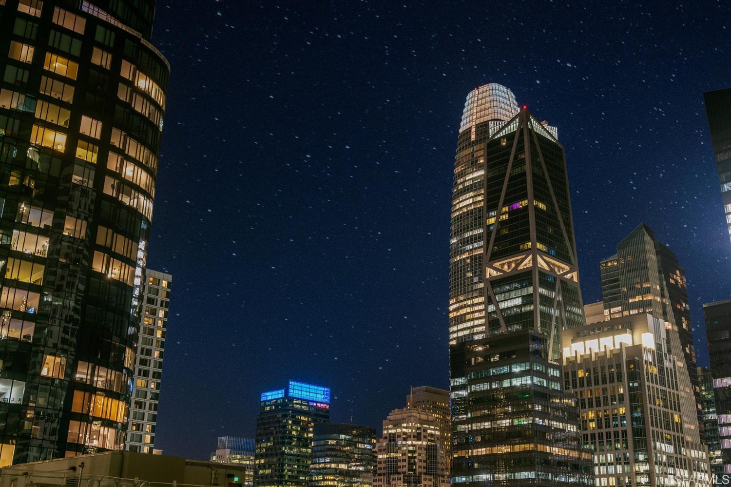 As nighttime arrives you can enjoy the Salesforce Tower light show.