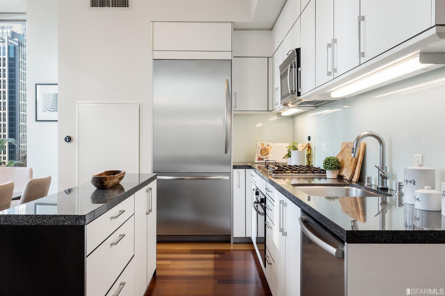 Open kitchen with Thermadore and Bosch appliances...