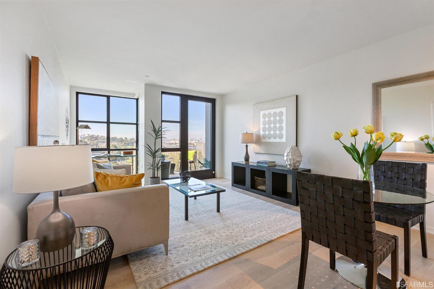 Detail Gallery Image 1 of 1 For 451 Donahue St #407,  San Francisco,  CA 94124 - 1 Beds | 1 Baths