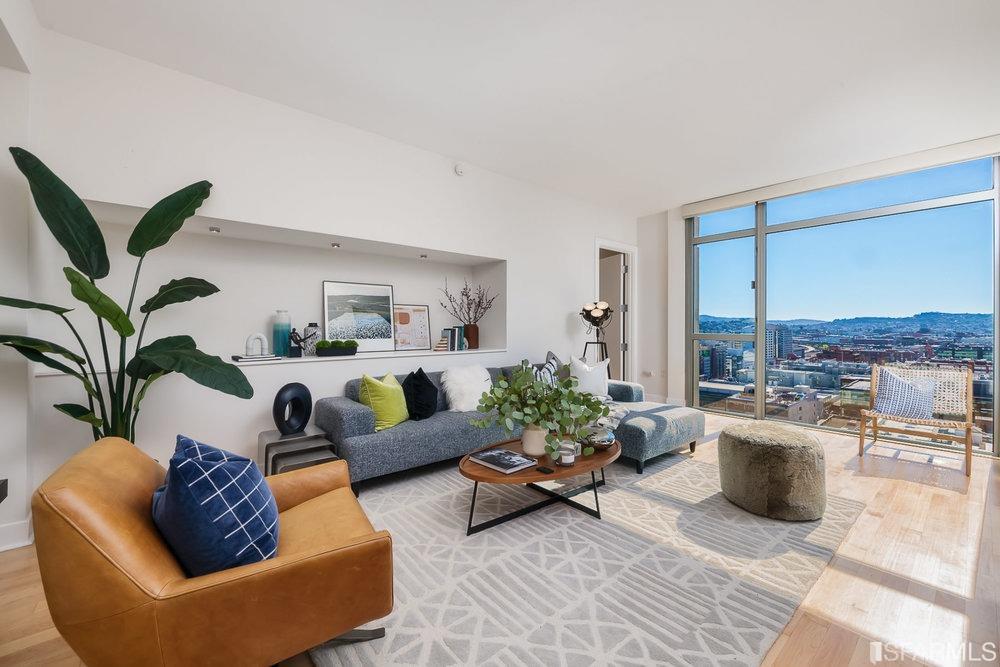 Photo #3: 422634035 Listing 