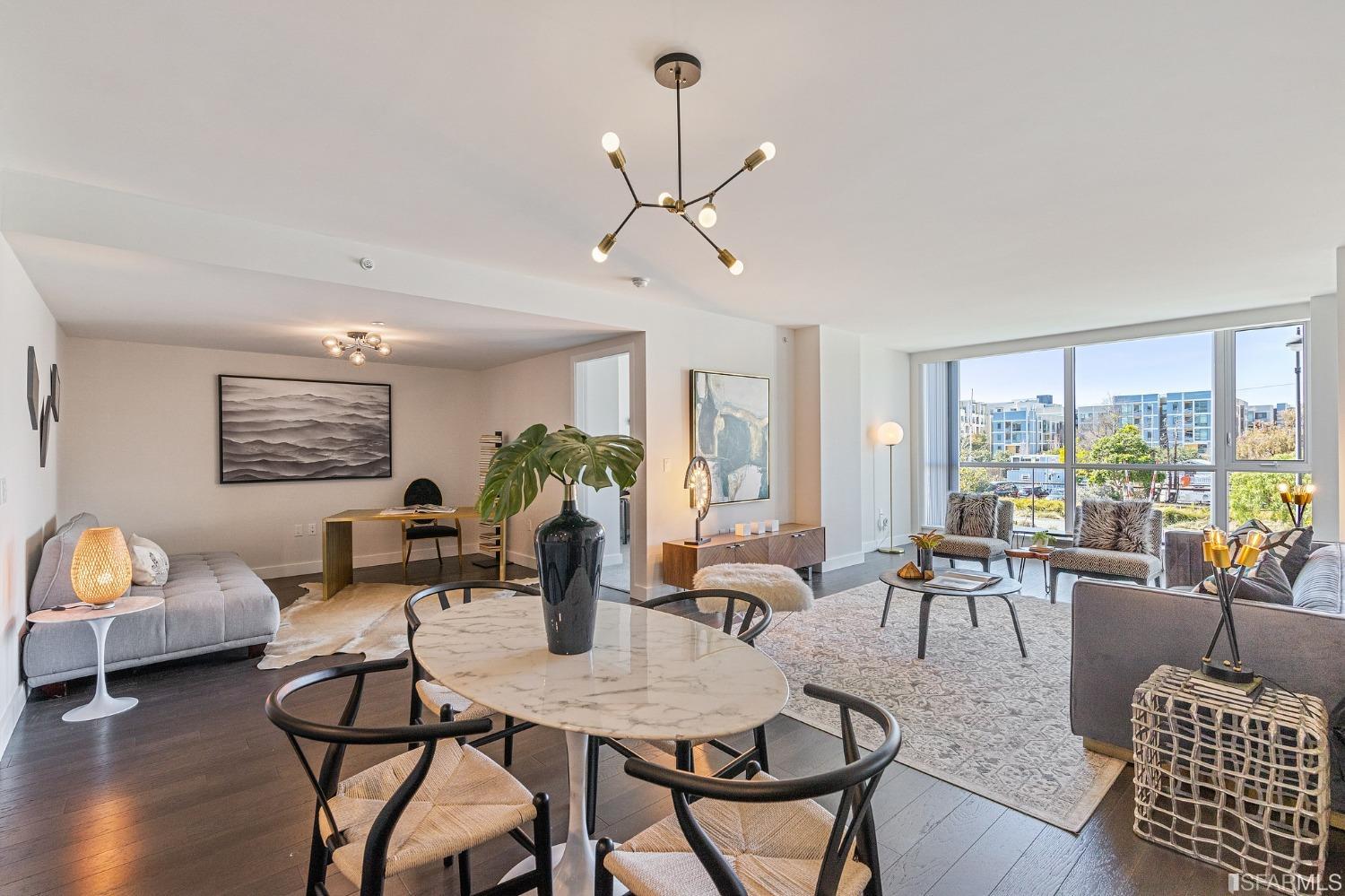Detail Gallery Image 1 of 1 For 718 Long Bridge St #214,  San Francisco,  CA 94158 - 2 Beds | 2 Baths