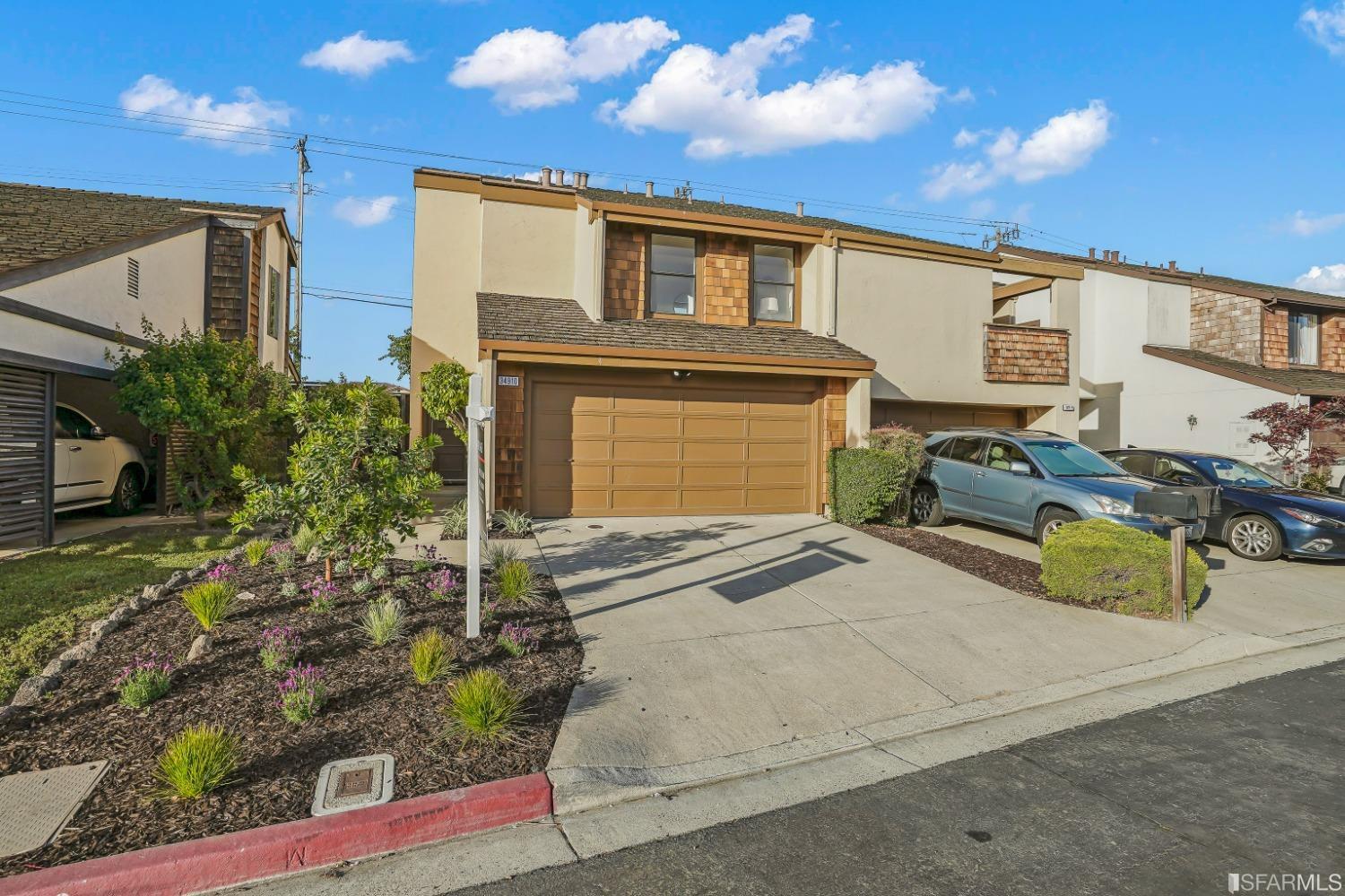 Detail Gallery Image 1 of 1 For 34910 Sea Cliff Ter, Fremont,  CA 94555 - 3 Beds | 2/1 Baths