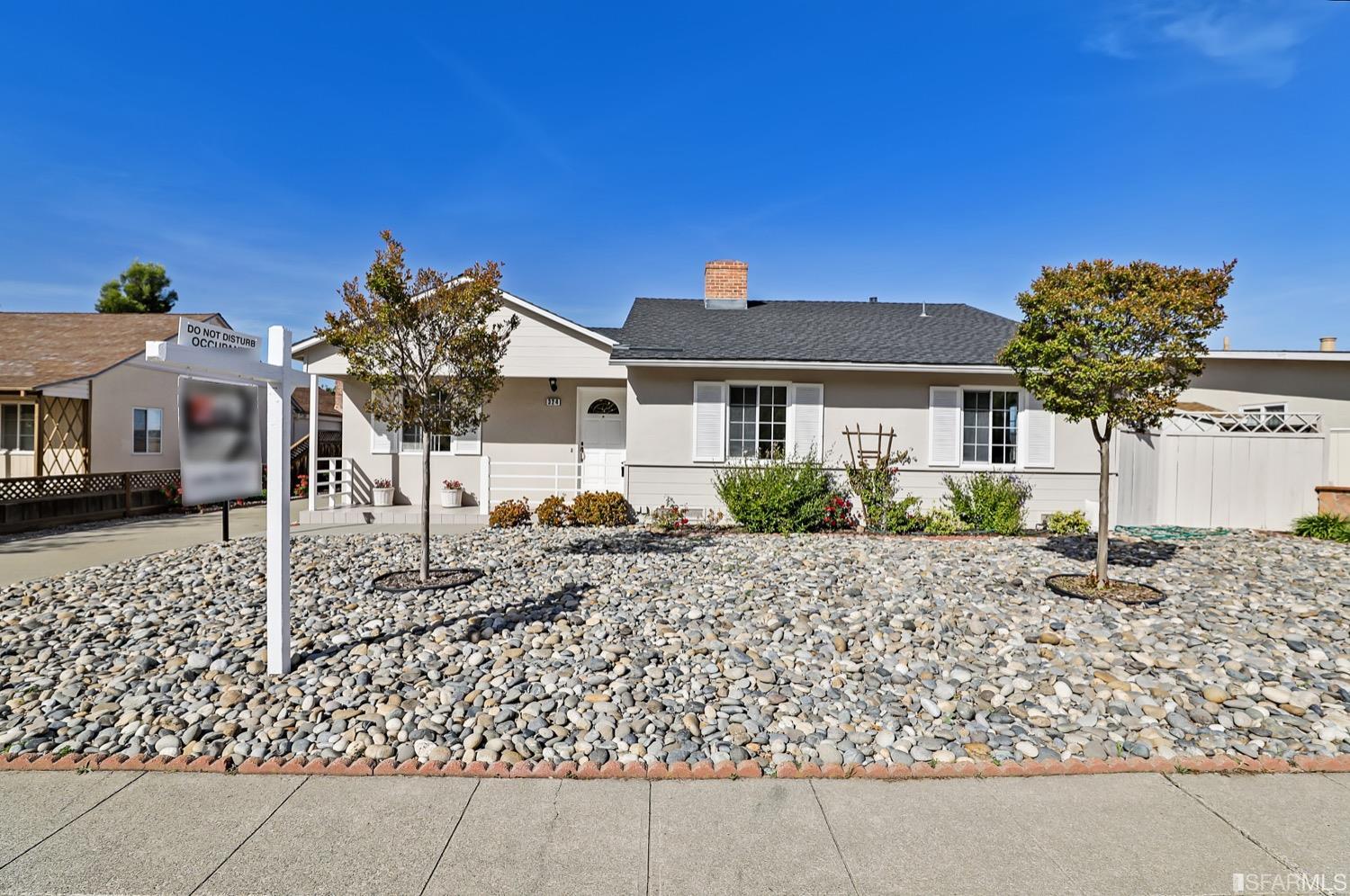 Detail Gallery Image 1 of 1 For 324 S Ashton Ave, Millbrae,  CA 94030 - 3 Beds | 2 Baths