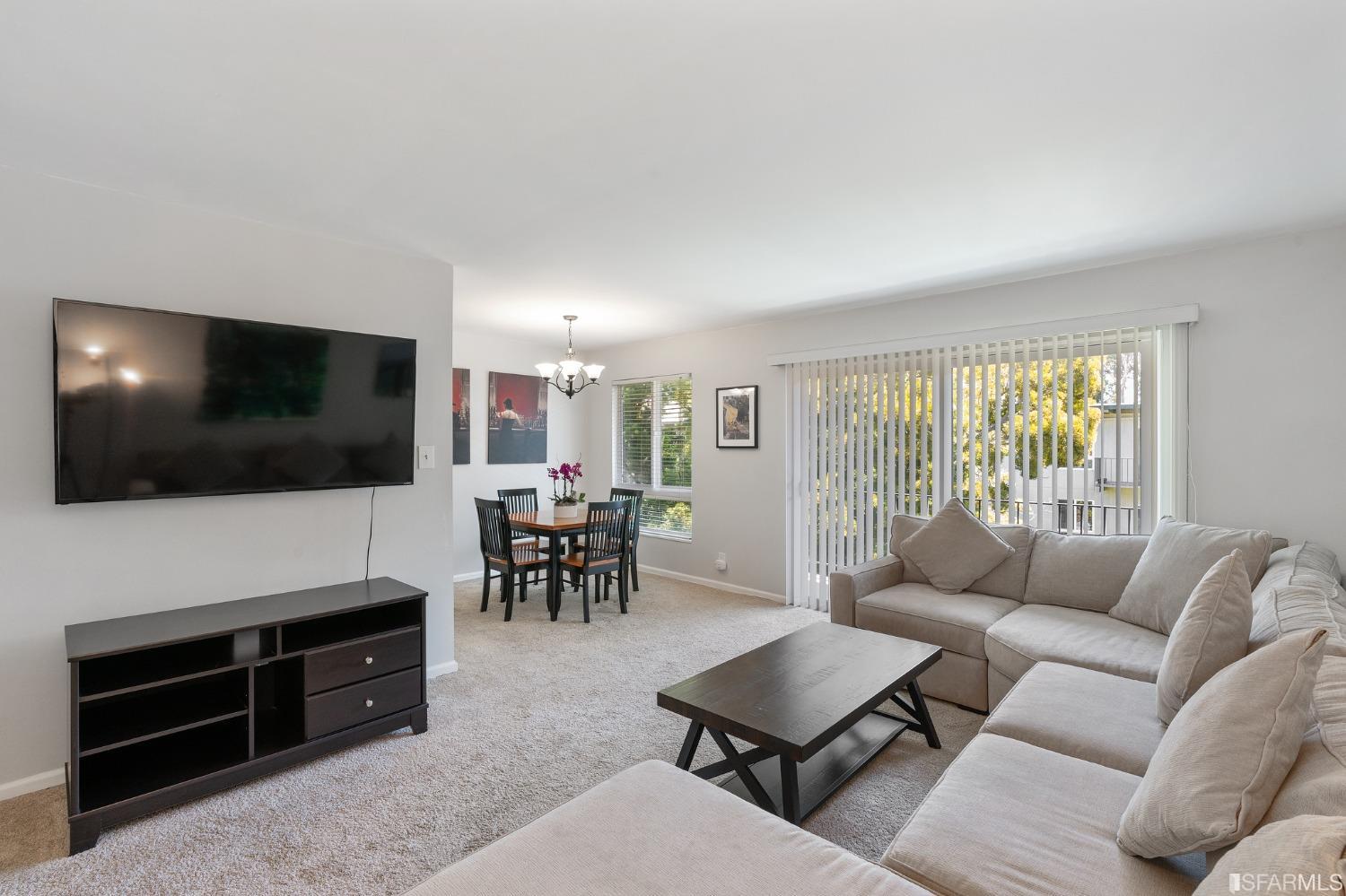 Detail Gallery Image 1 of 1 For 817 N Humboldt St #410,  San Mateo,  CA 94401 - 1 Beds | 1 Baths