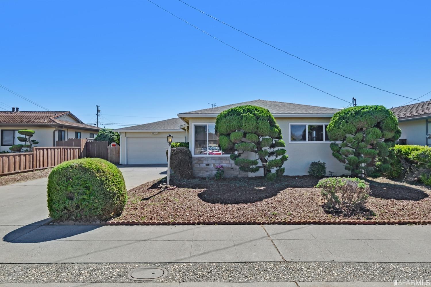 Detail Gallery Image 1 of 1 For 14185 Maracaibo Rd, San Leandro,  CA 94577 - 4 Beds | 2 Baths