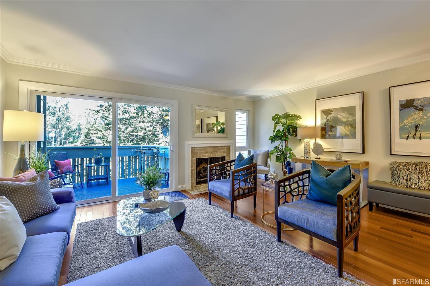 Detail Gallery Image 1 of 1 For 664 Clarendon Ave, San Francisco,  CA 94131 - 2 Beds | 2/1 Baths