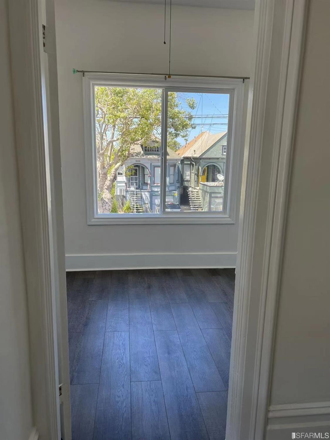Detail Gallery Image 7 of 17 For 918 Central Ave #B,  Alameda,  CA 94501 - 3 Beds | 2 Baths