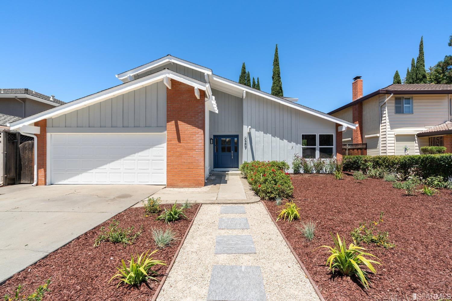Detail Gallery Image 1 of 1 For 249 Oronsay Way, San Jose,  CA 95119 - 4 Beds | 2/1 Baths