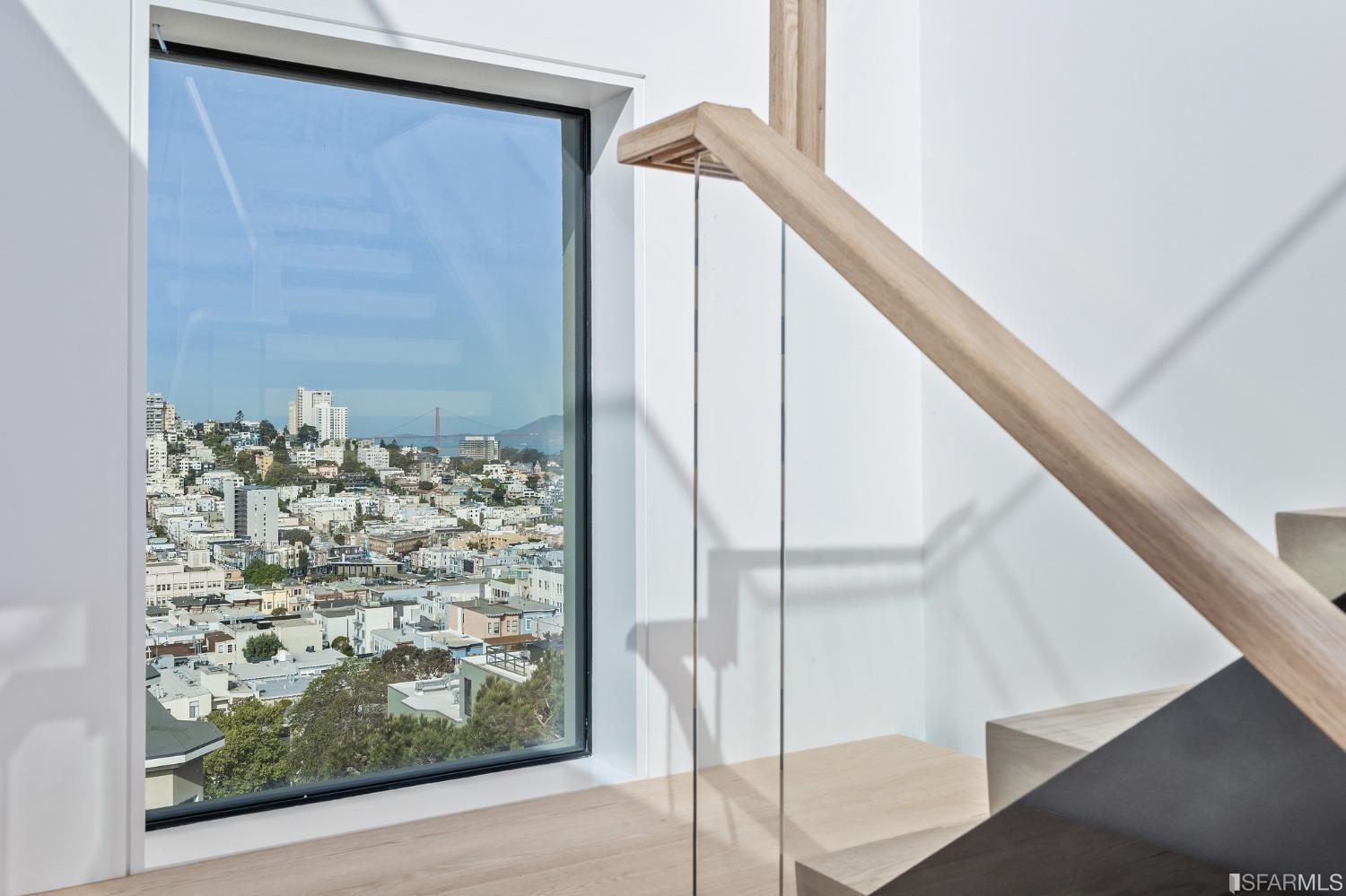 Listing 422700544 : 119 Telegraph Hill Boulevard, San Francisco, CA, 94133 (photo 34)