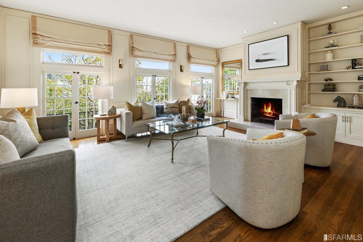 Detail Gallery Image 1 of 1 For 2675 Pacific Ave, San Francisco,  CA 94115 - 4 Beds | 3/1 Baths