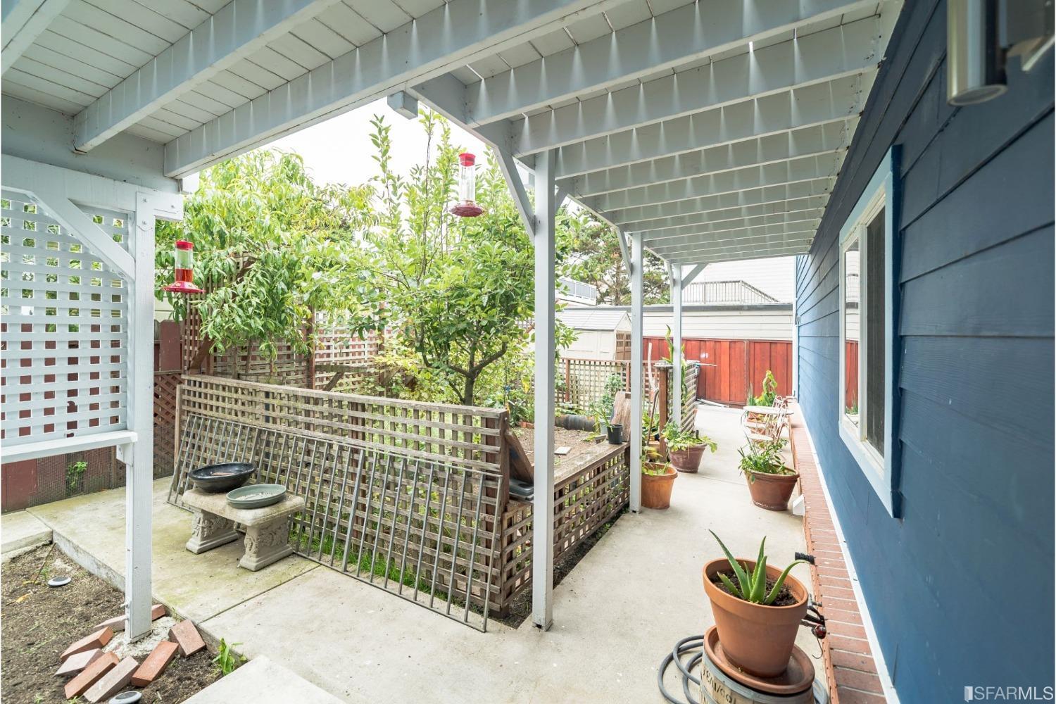 Detail Gallery Image 33 of 42 For 419 Harvey Pl, Pacifica,  CA 94044 - 4 Beds | 3/1 Baths