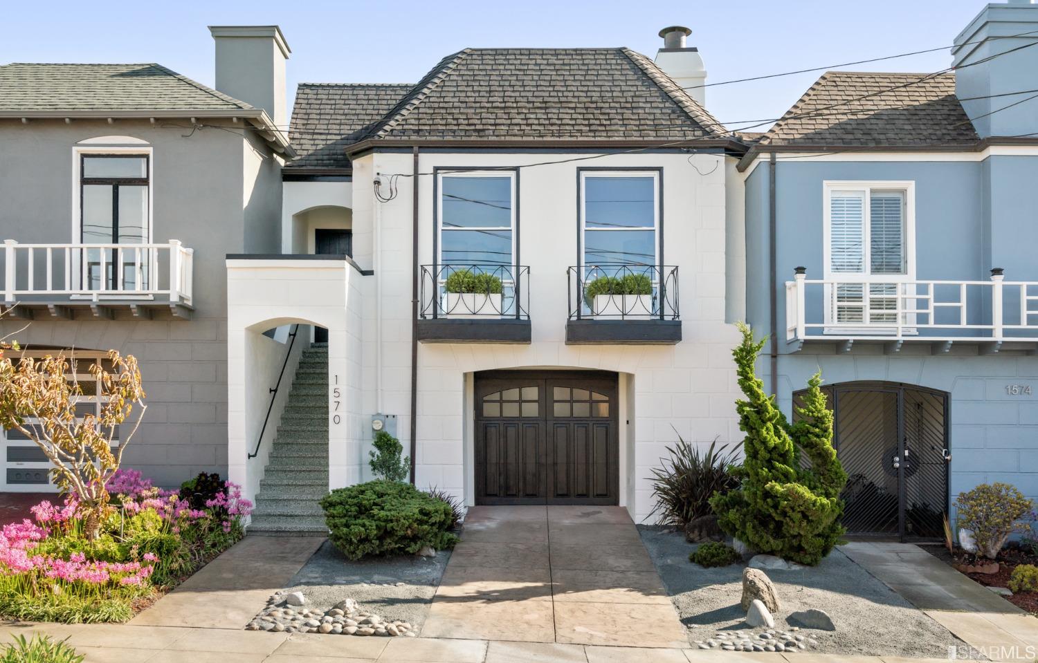 Detail Gallery Image 1 of 1 For 1570 38th Ave, San Francisco,  CA 94122 - 3 Beds | 2 Baths