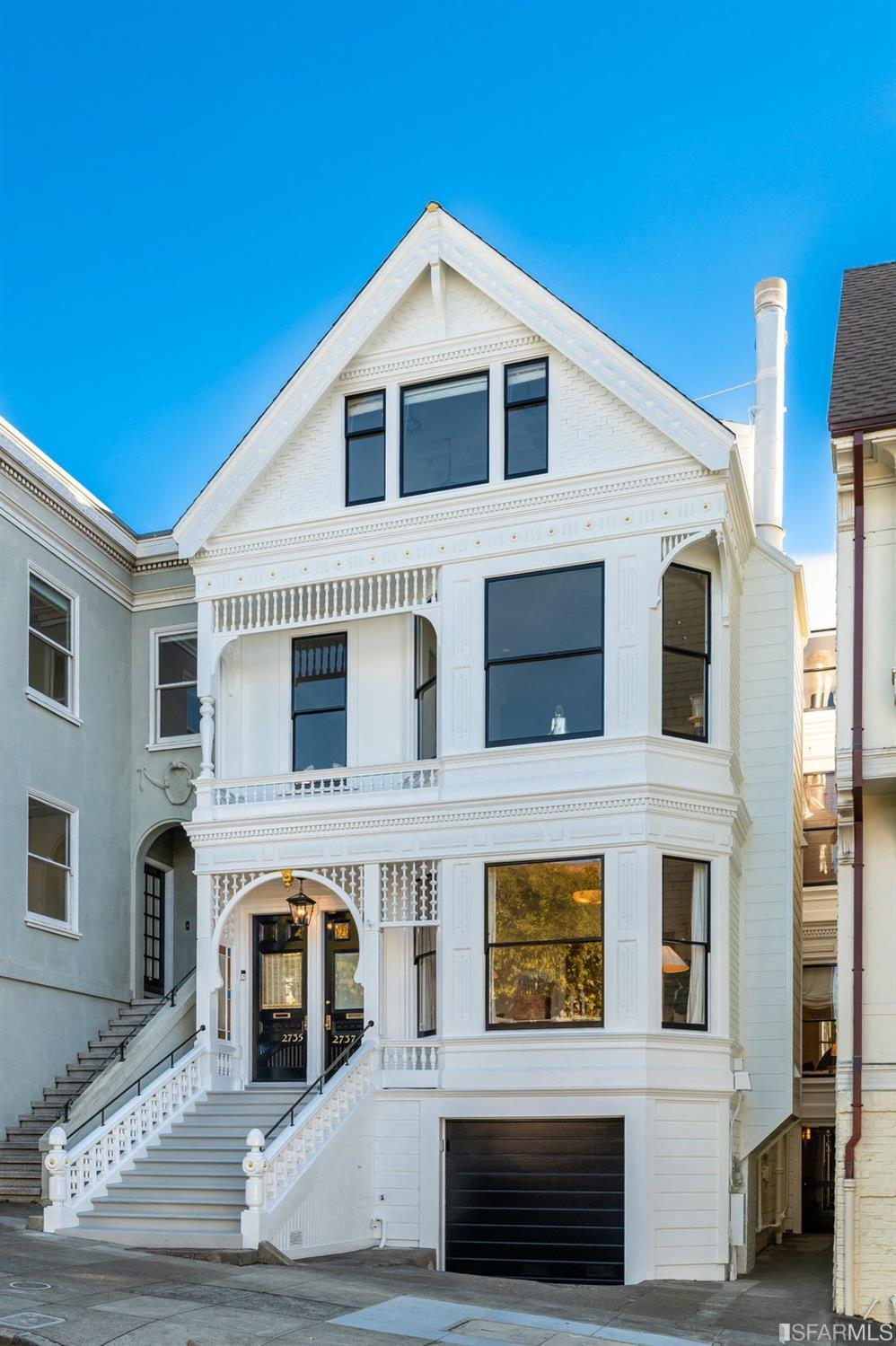 Detail Gallery Image 1 of 1 For 2737 Union St, San Francisco,  CA 94123 - 2 Beds | 2 Baths