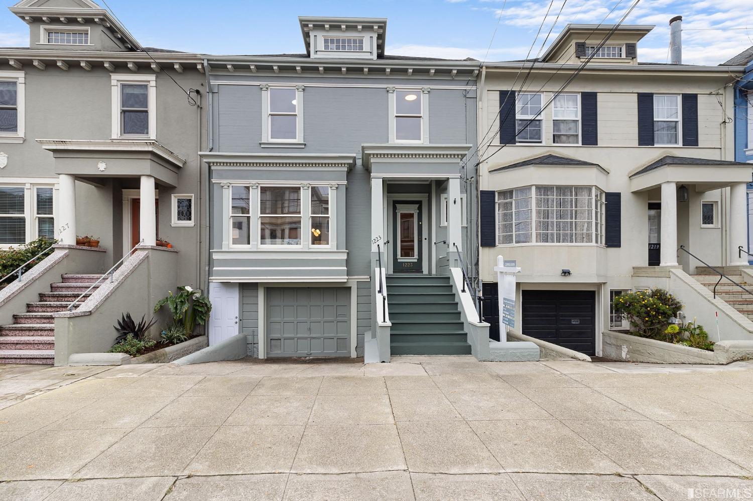 Detail Gallery Image 1 of 1 For 1223 12th Ave, San Francisco,  CA 94122 - 4 Beds | 2 Baths