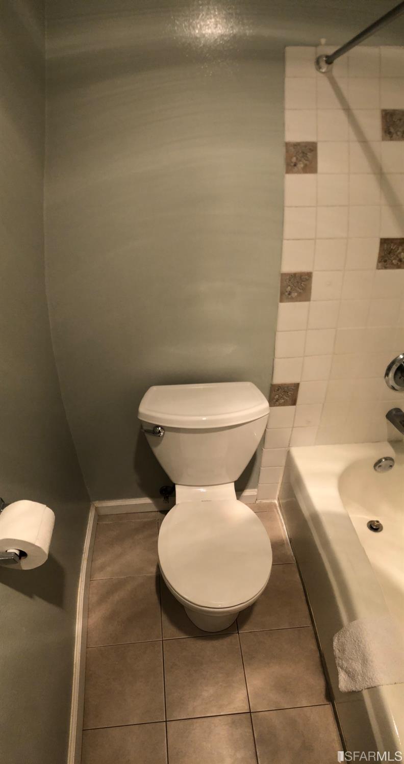Detail Gallery Image 8 of 9 For 1551 Southgate Ave #316,  Daly City,  CA 94015 - 2 Beds | 1 Baths
