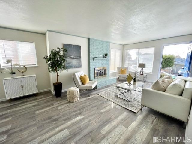 Detail Gallery Image 1 of 1 For 16622 Ehle St, San Leandro,  CA 94578 - 4 Beds | 2 Baths