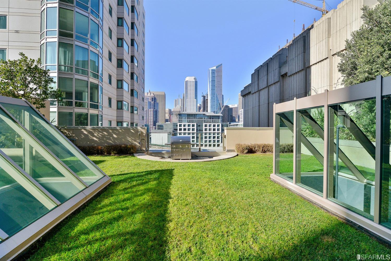 333 1st UNIT 2104, San Francisco, CA, 94105