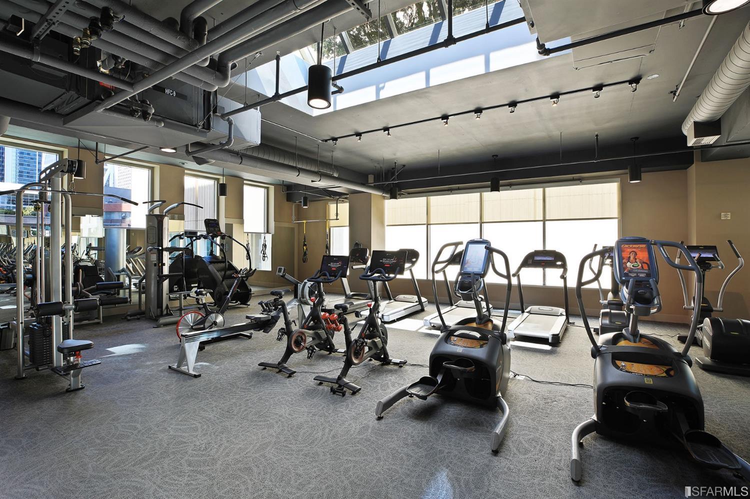 333 1st UNIT 2104, San Francisco, CA, 94105