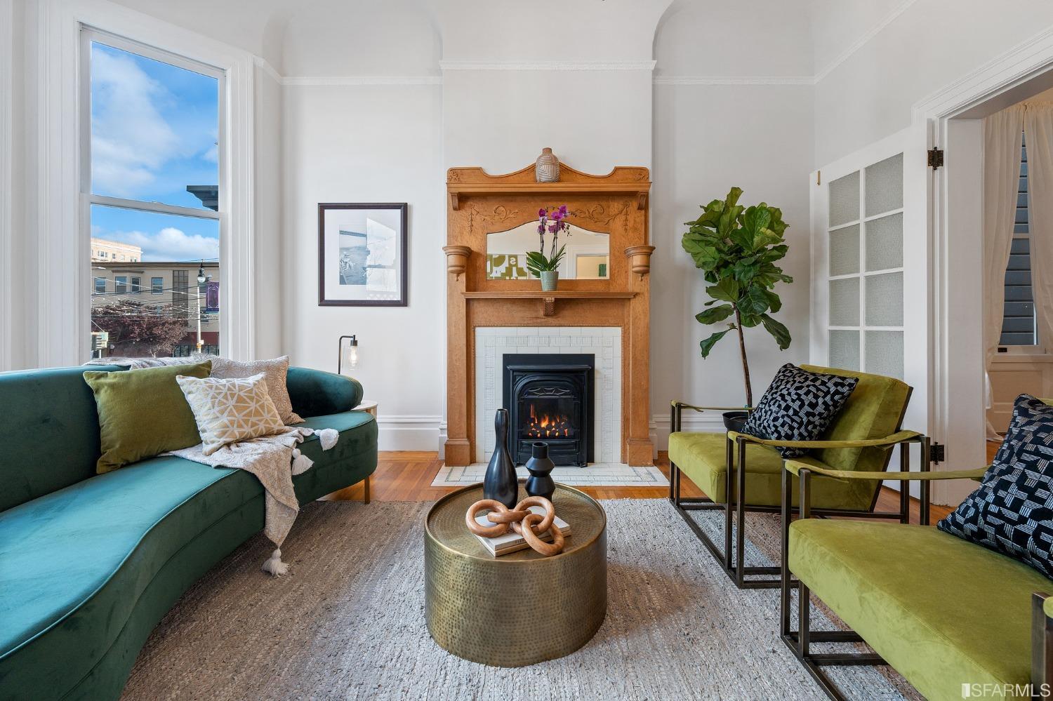 Detail Gallery Image 1 of 1 For 909 Divisadero St, San Francisco,  CA 94115 - 3 Beds | 2 Baths