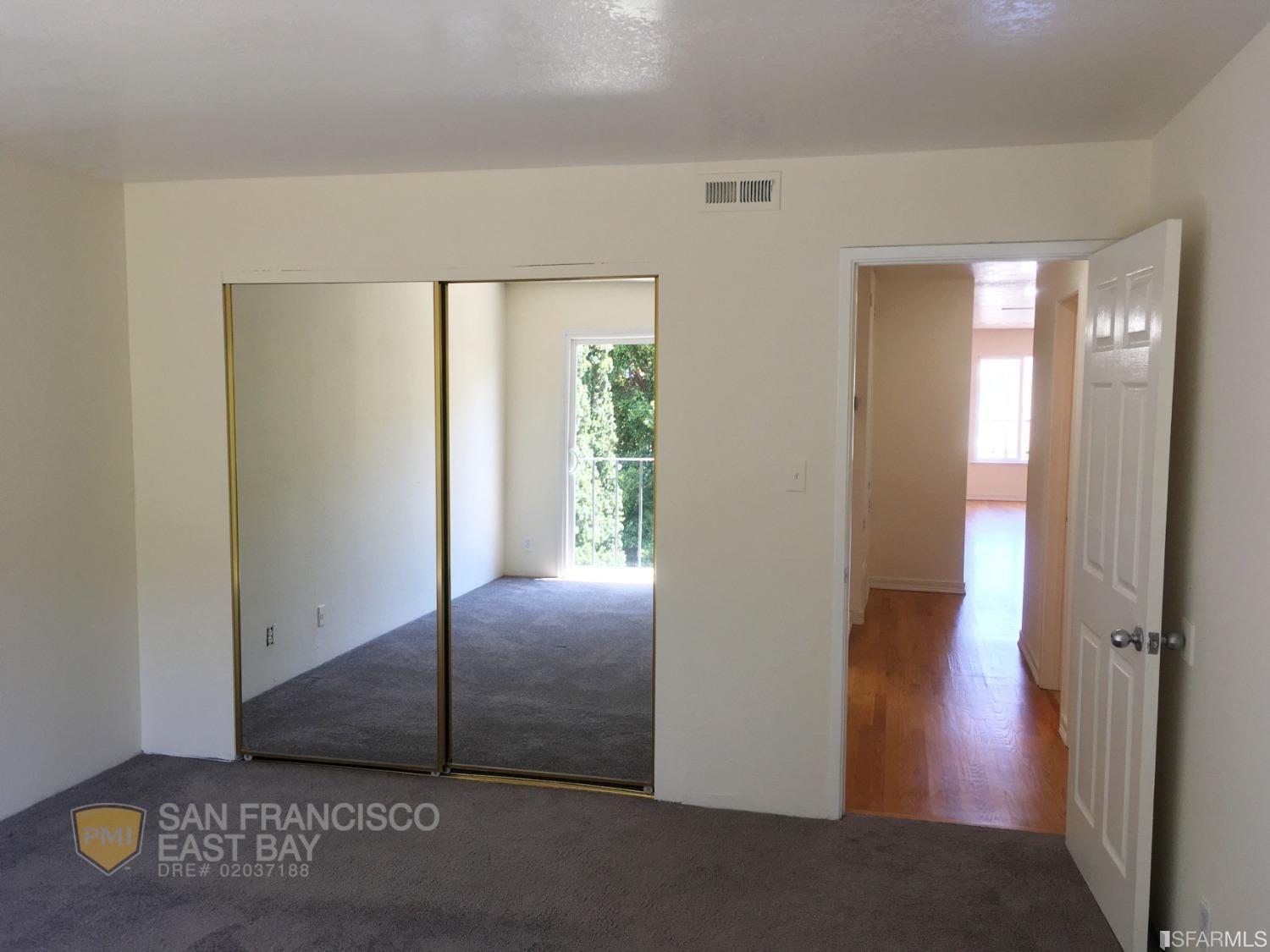 Detail Gallery Image 6 of 16 For 1842 Church St #1842,  San Francisco,  CA 94131 - 2 Beds | 1/1 Baths