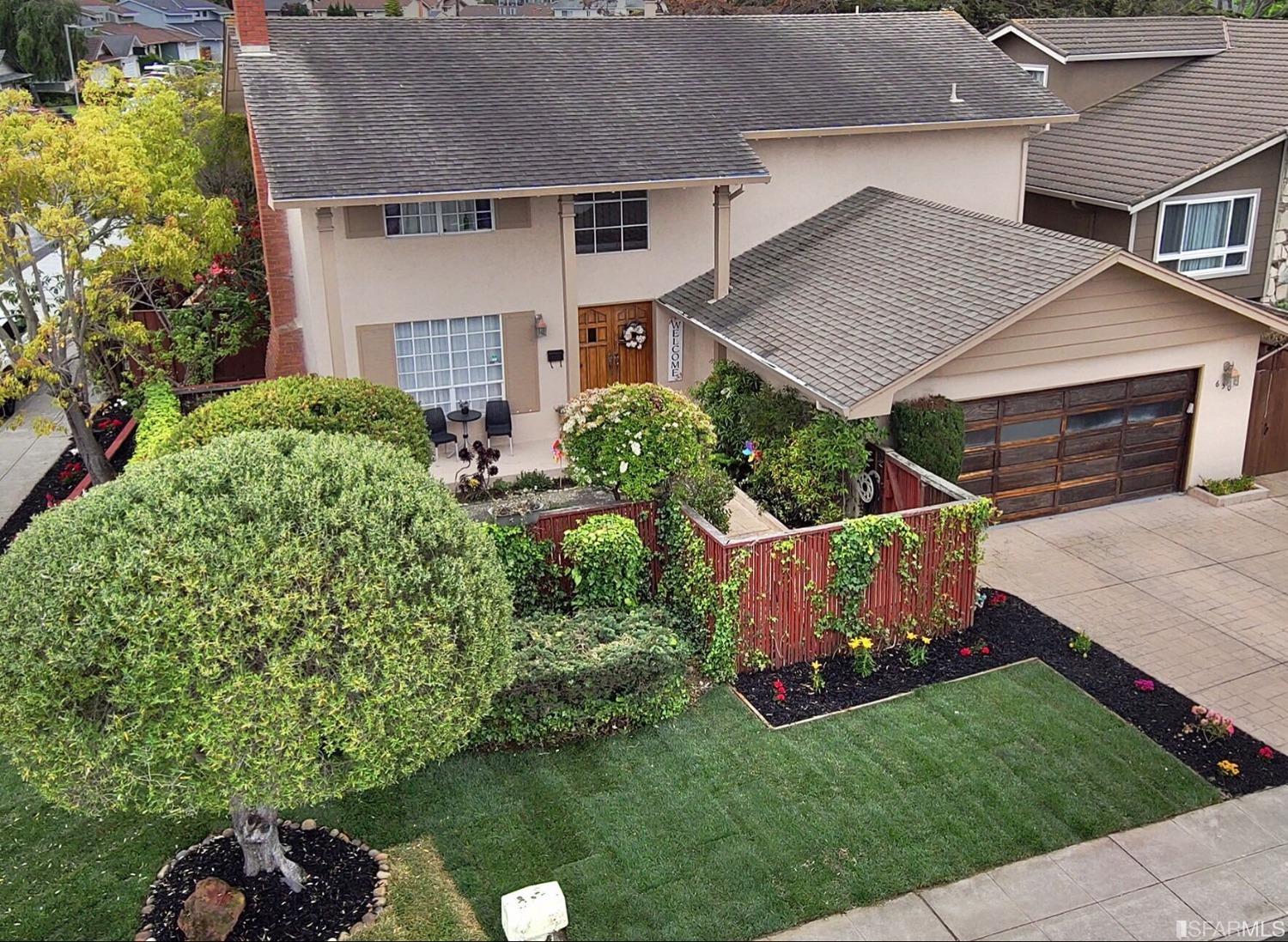 Detail Gallery Image 3 of 36 For 650 Pilgrim Dr, Foster City,  CA 94404 - 4 Beds | 3 Baths