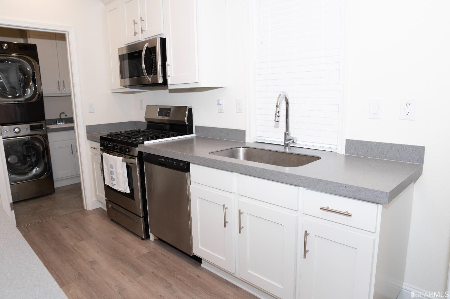 Detail Gallery Image 53 of 66 For 104 Barranca Ln, Moss Beach,  CA 94038 - 3 Beds | 2 Baths