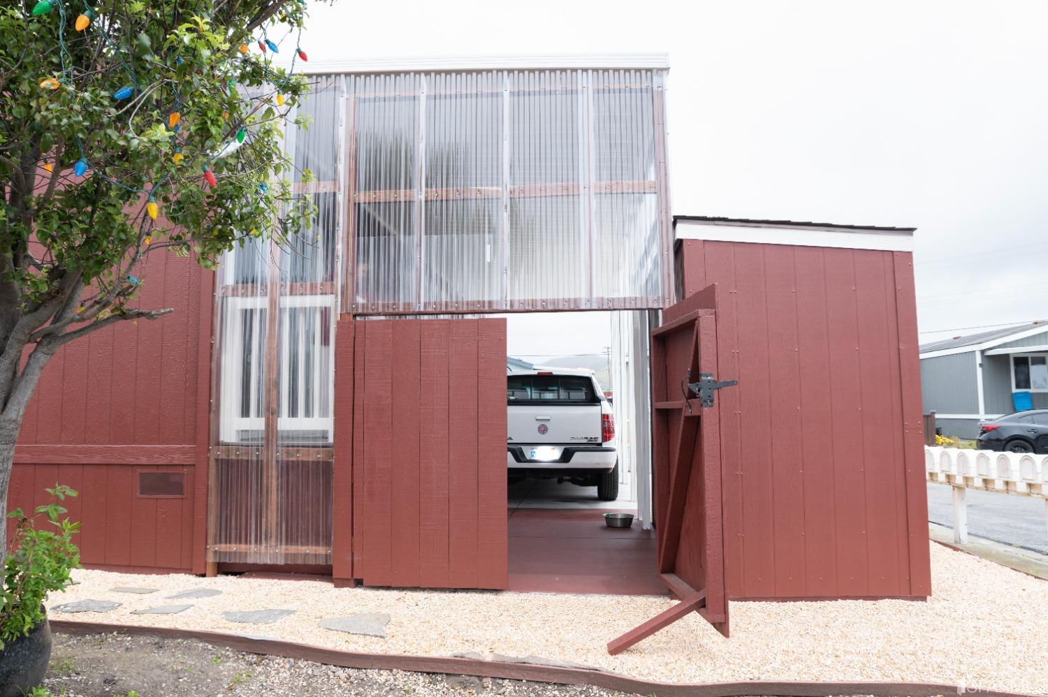Detail Gallery Image 45 of 66 For 104 Barranca Ln, Moss Beach,  CA 94038 - 3 Beds | 2 Baths