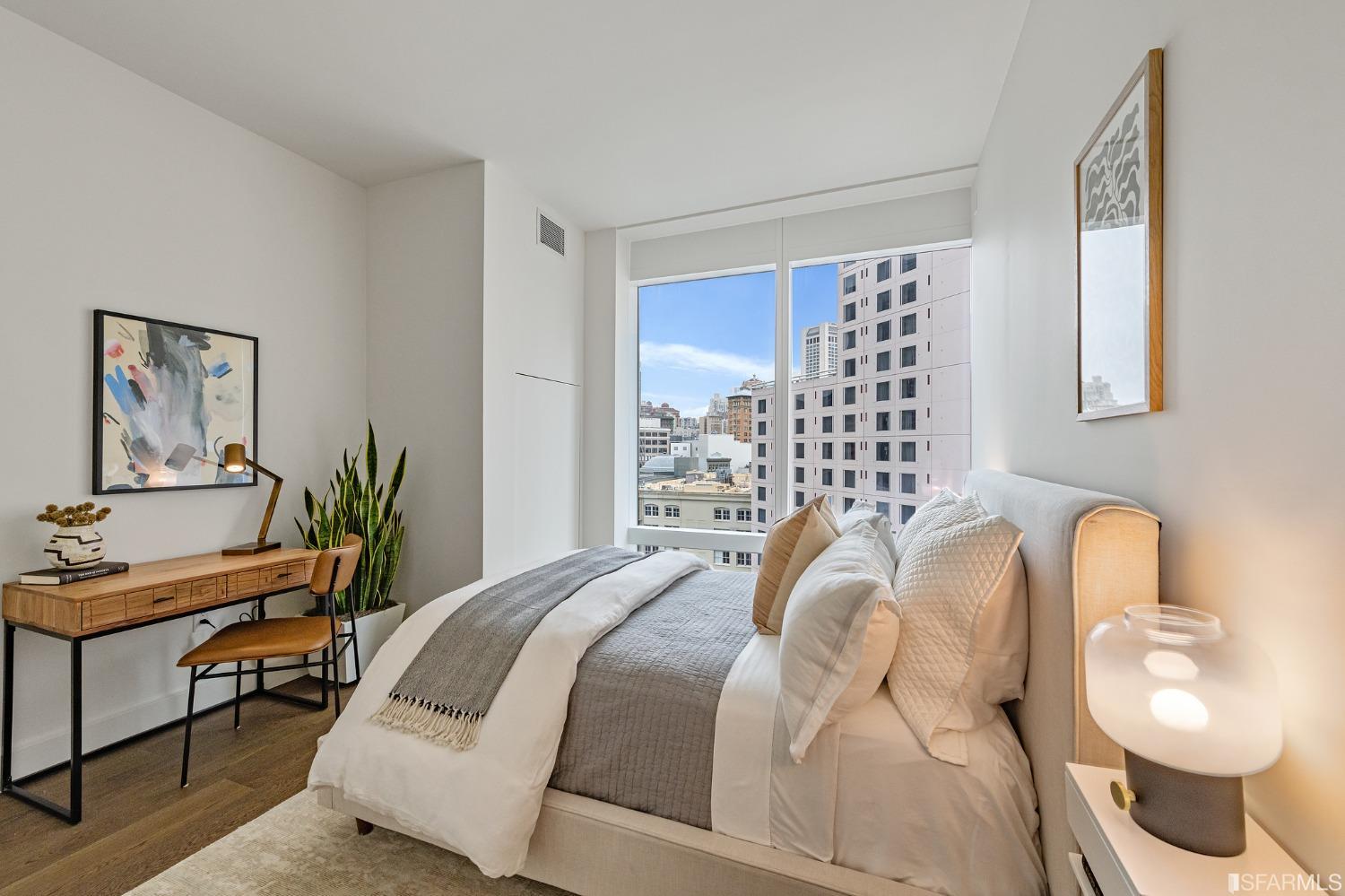 Photo #13: 423745037 Listing 