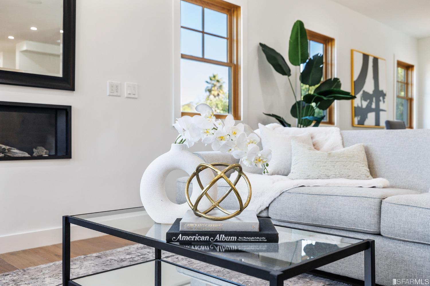 Detail Gallery Image 24 of 60 For 1151 Rosedale Ave, Burlingame,  CA 94010 - 4 Beds | 3/1 Baths