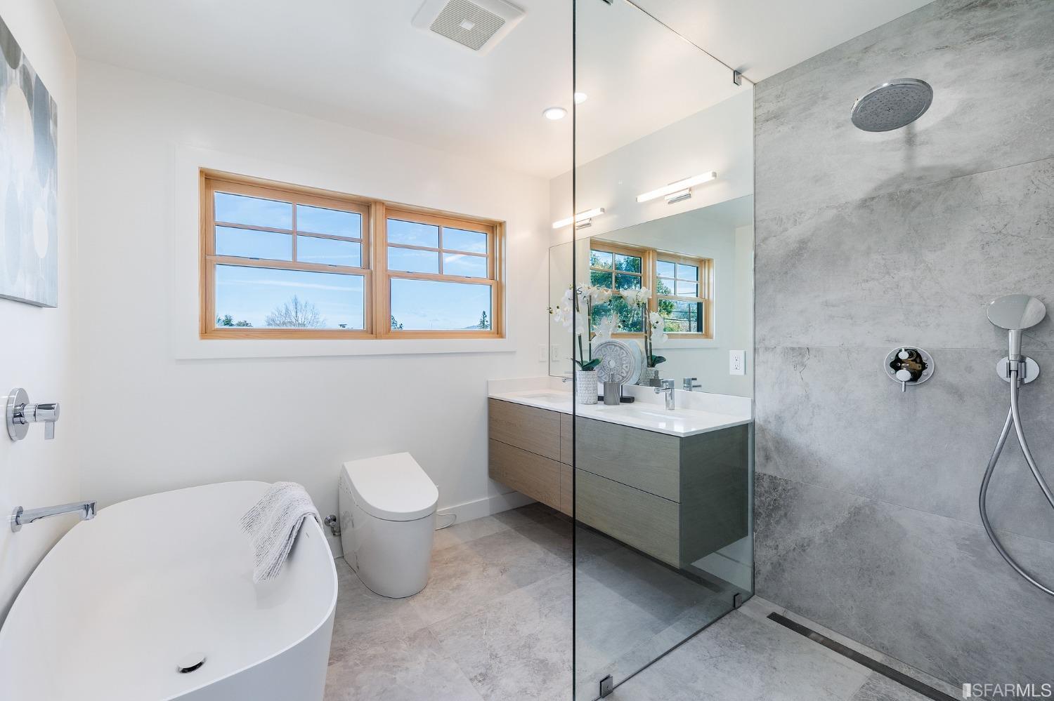 Detail Gallery Image 47 of 60 For 1151 Rosedale Ave, Burlingame,  CA 94010 - 4 Beds | 3/1 Baths