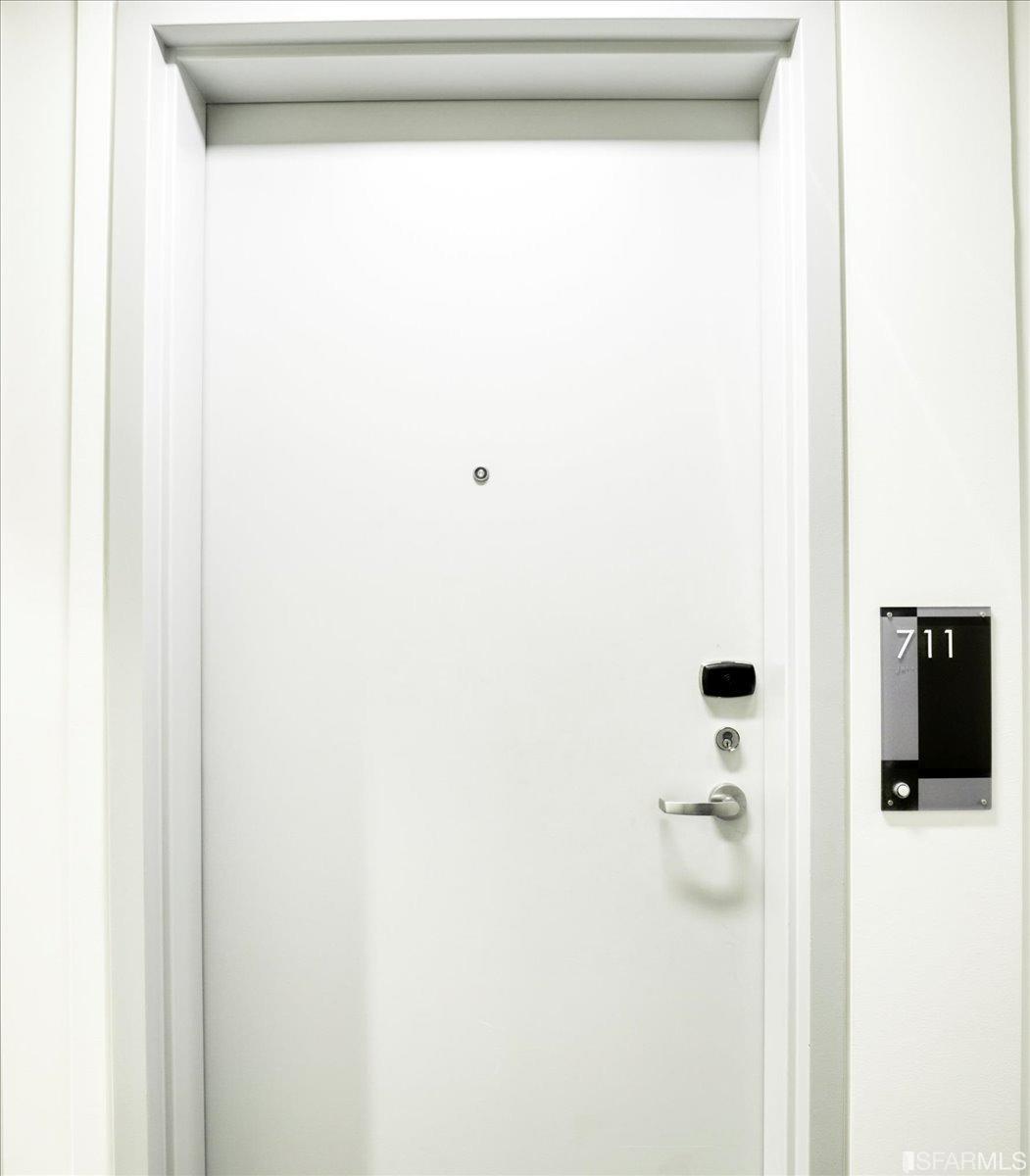 Photo #10: 423749184 Listing 