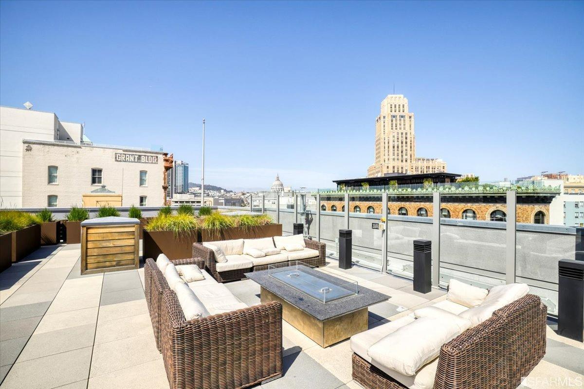 Photo #29: 423749184 Listing 