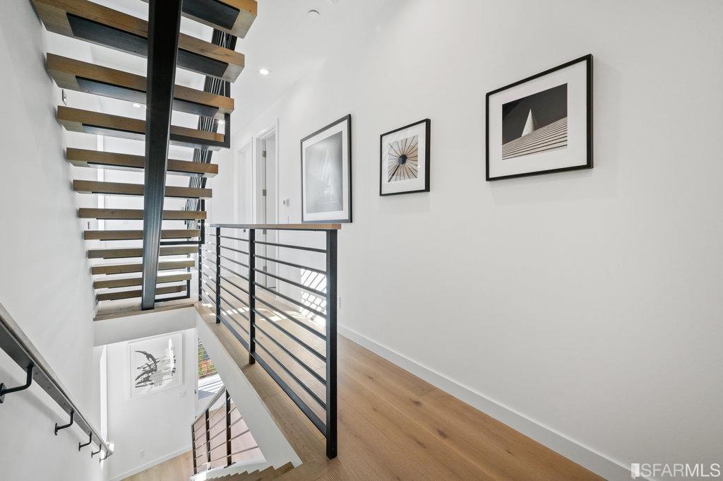 Photo #15: 423752840 Listing 