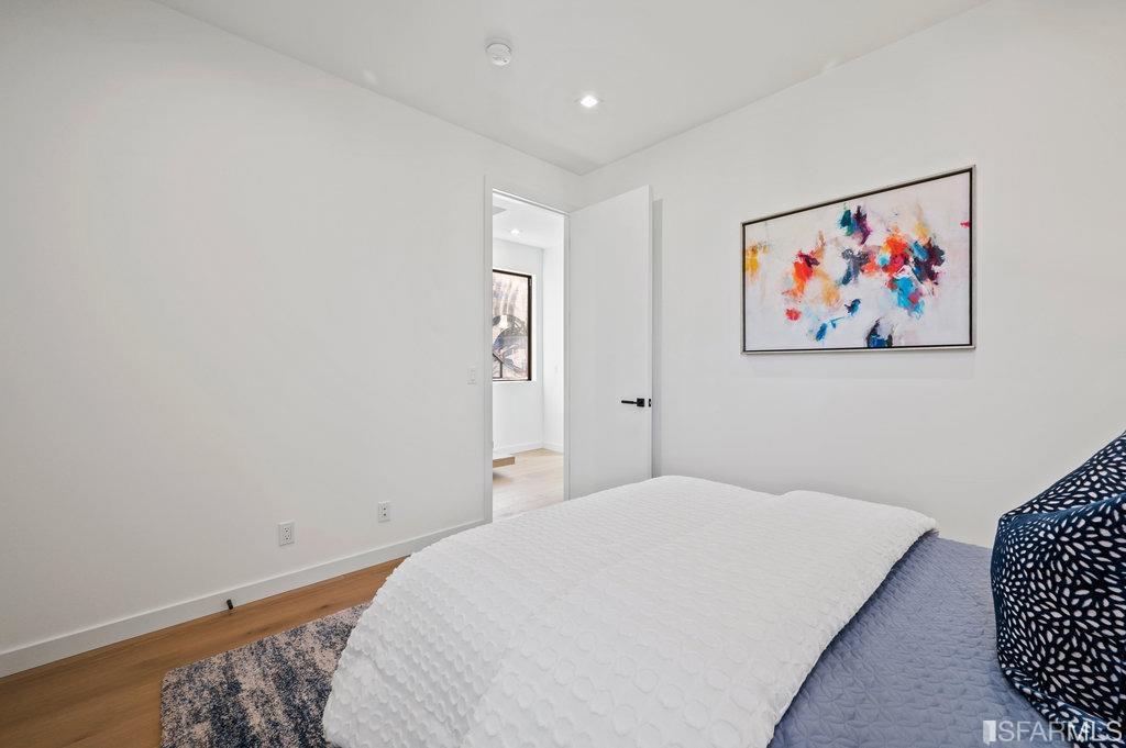 Photo #25: 423752840 Listing 