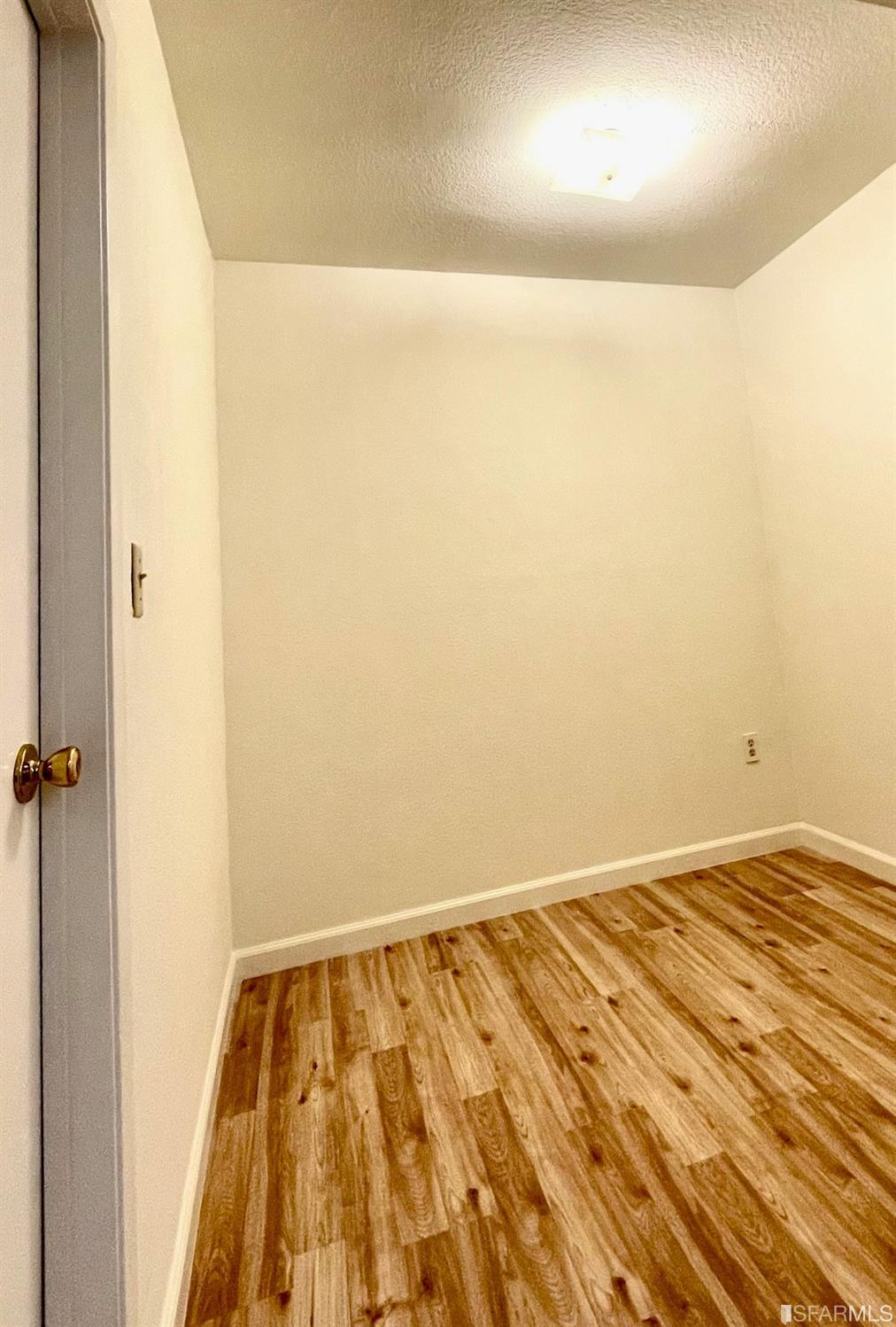 Photo #18: 423757484 Listing 