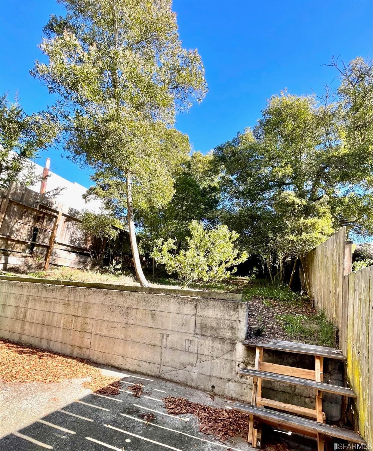 Photo #21: 423757484 Listing 
