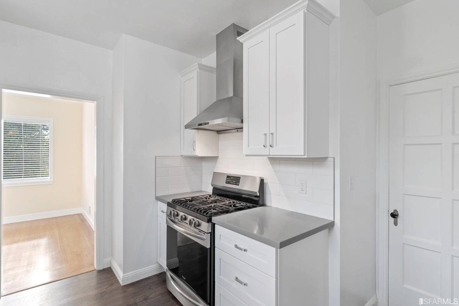 Detail Gallery Image 15 of 56 For 528 Nevada Ave, San Mateo,  CA 94402 - 3 Beds | 2 Baths