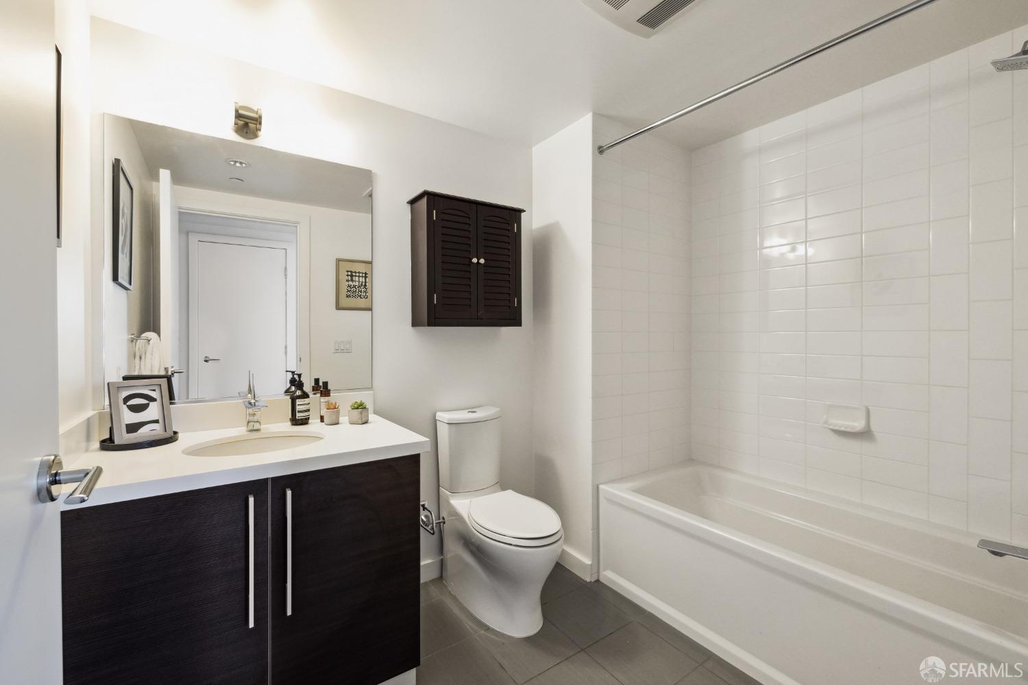 Photo #27: 423900121 Listing 