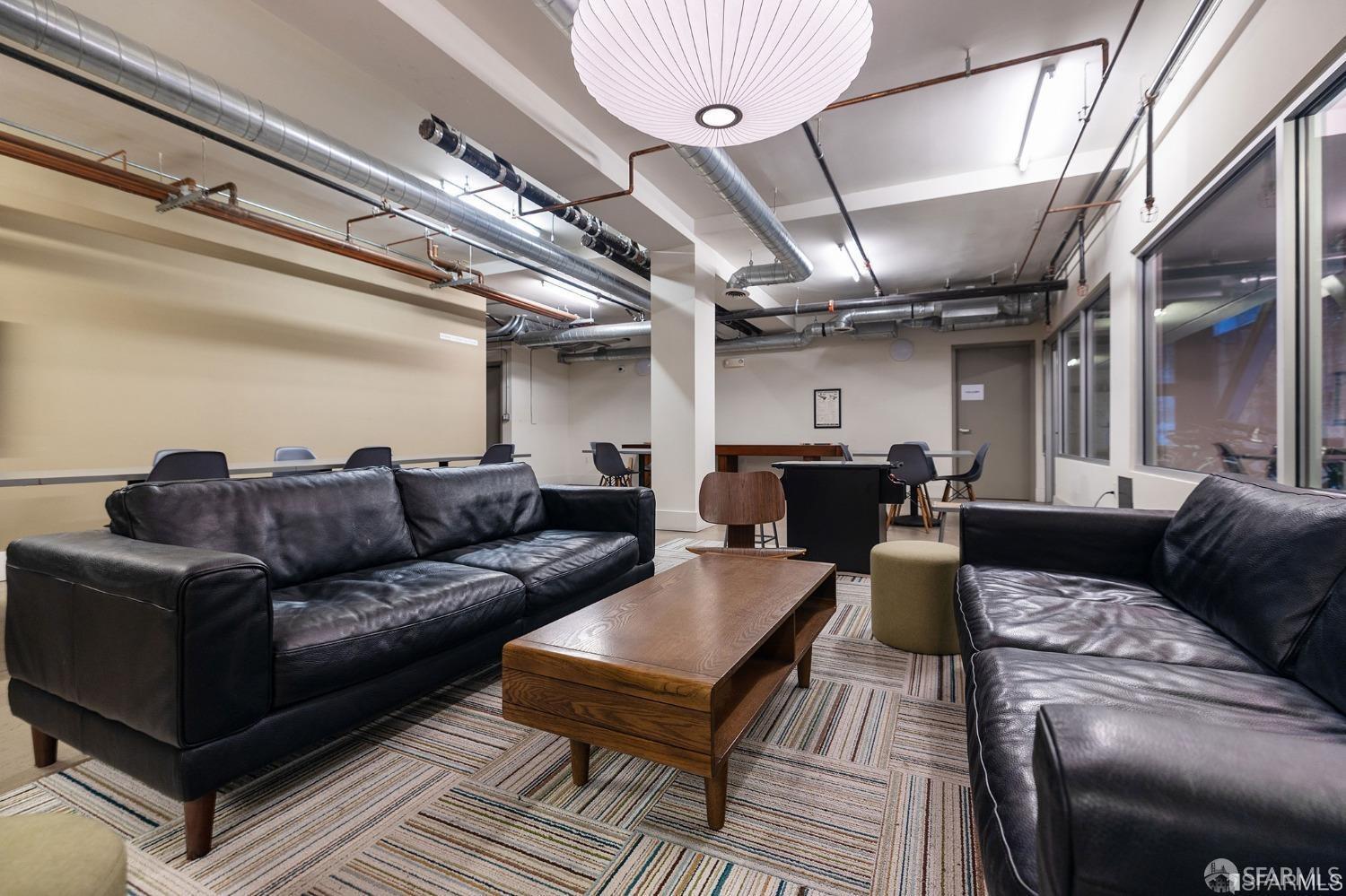 Photo #22: 423744793 Listing 