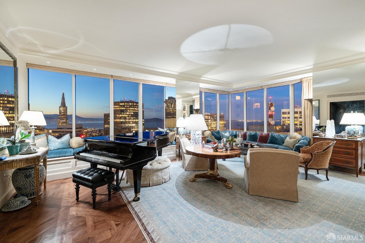 Photo #5: 423725568 Listing 