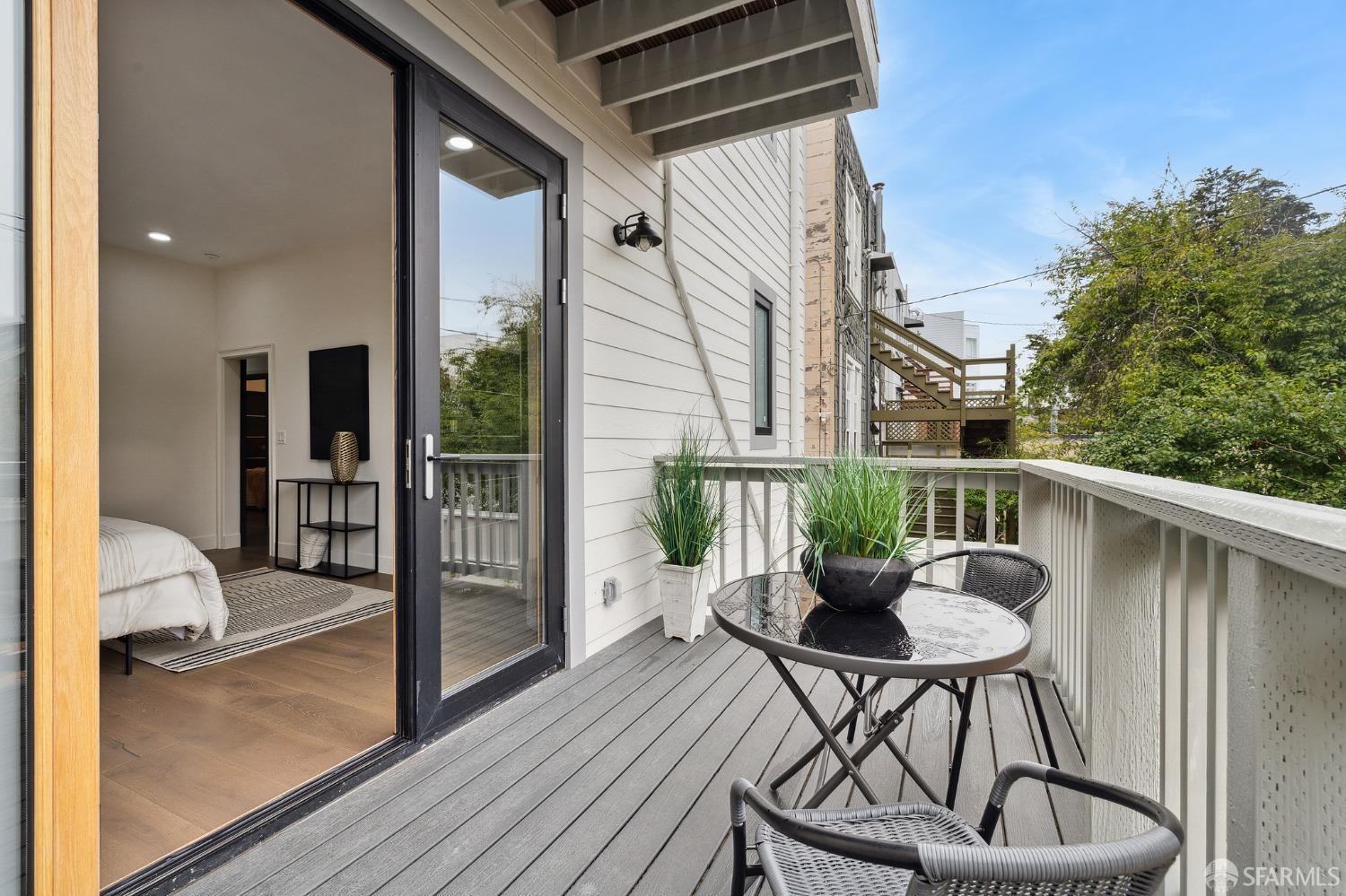 Photo #10: 423900054 Listing 