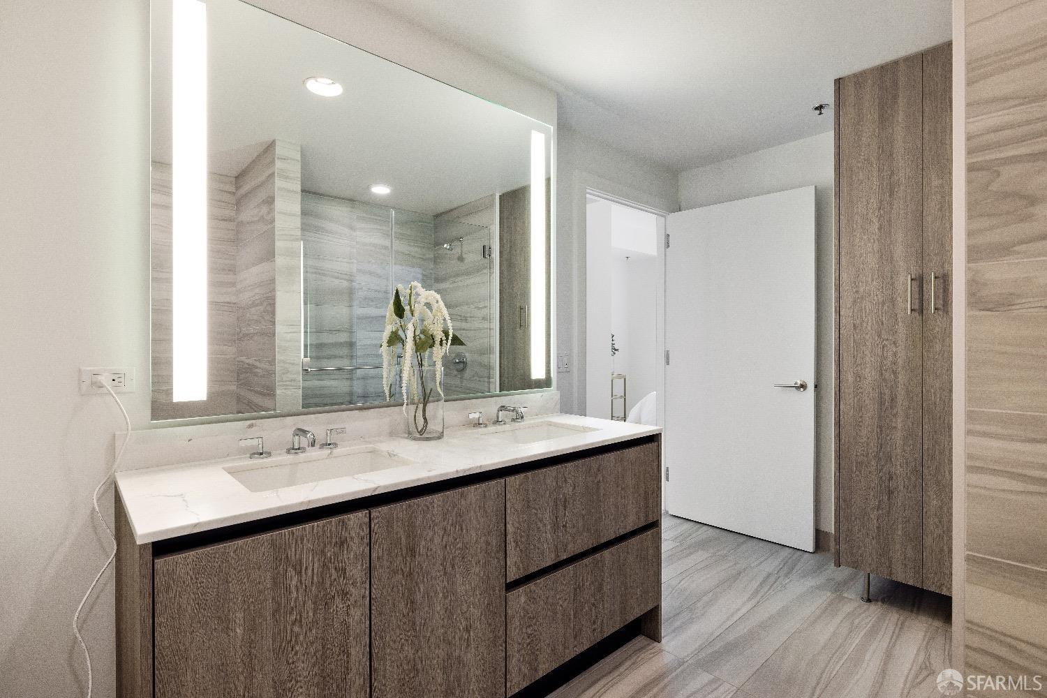 Photo #28: 423739603 Listing 