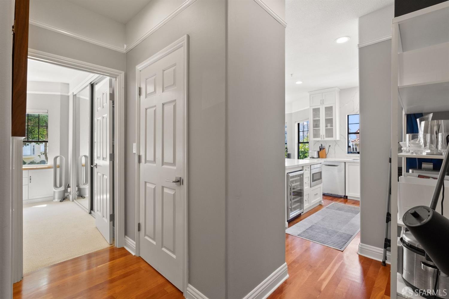 Photo #13: 423741585 Listing 