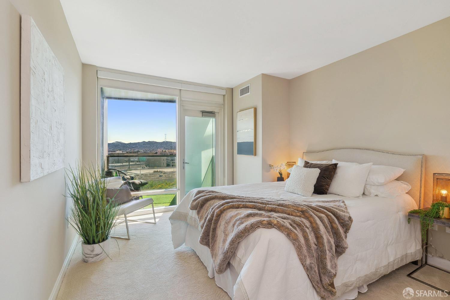 Photo #21: 423900202 Listing 