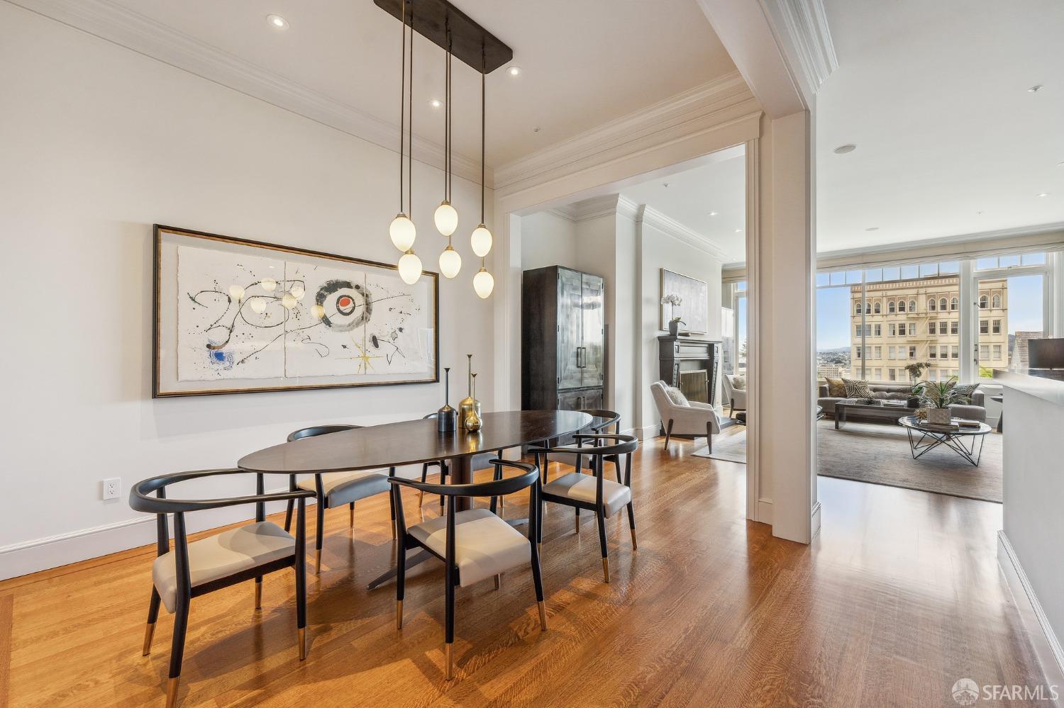 Photo #13: 423900284 Listing 