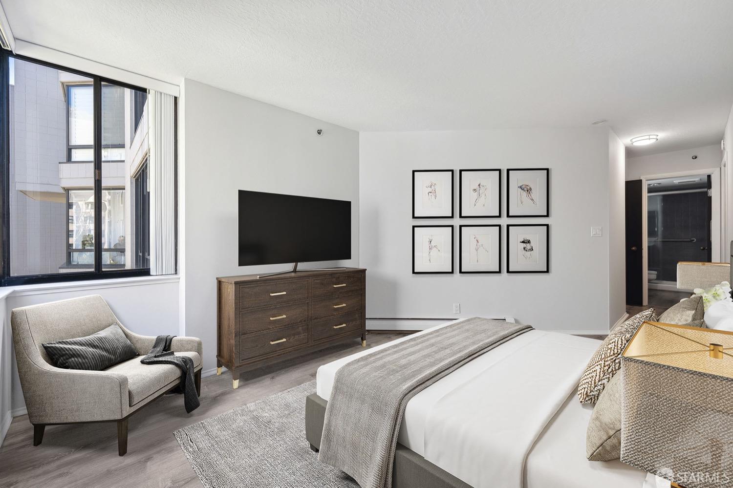 Photo #11: 423757504 Listing 